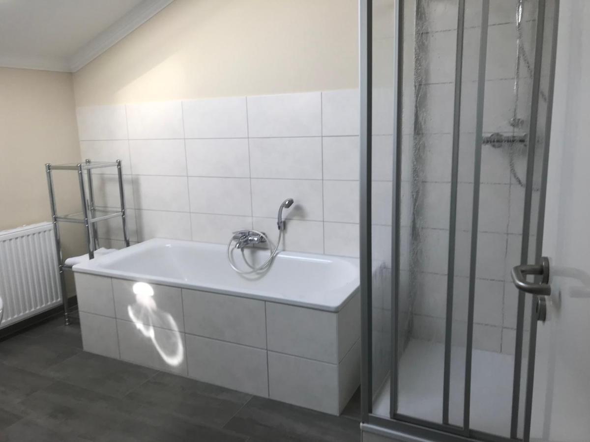 Ferienwohnung Aronia Warlow Bagian luar foto