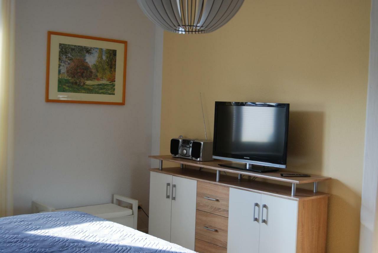 Ferienwohnung Aronia Warlow Bagian luar foto